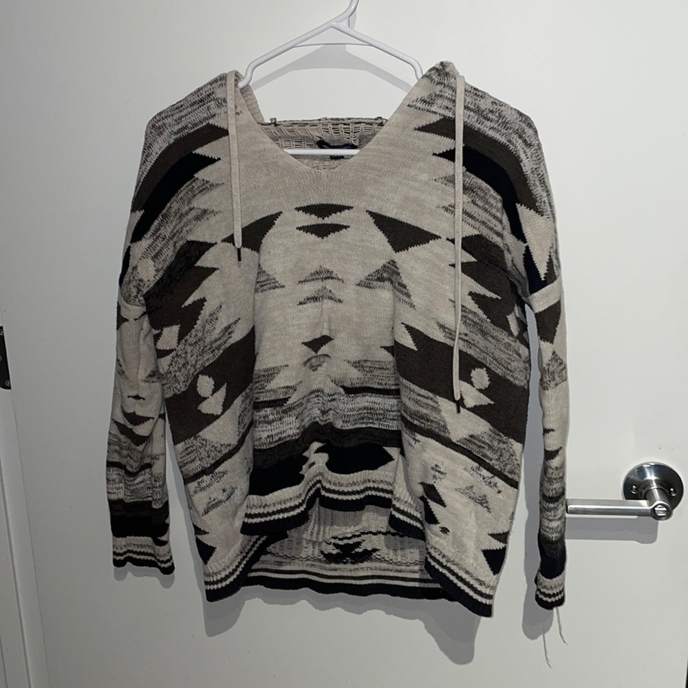 American Eagle Thick Knitted Sweater with Hood
